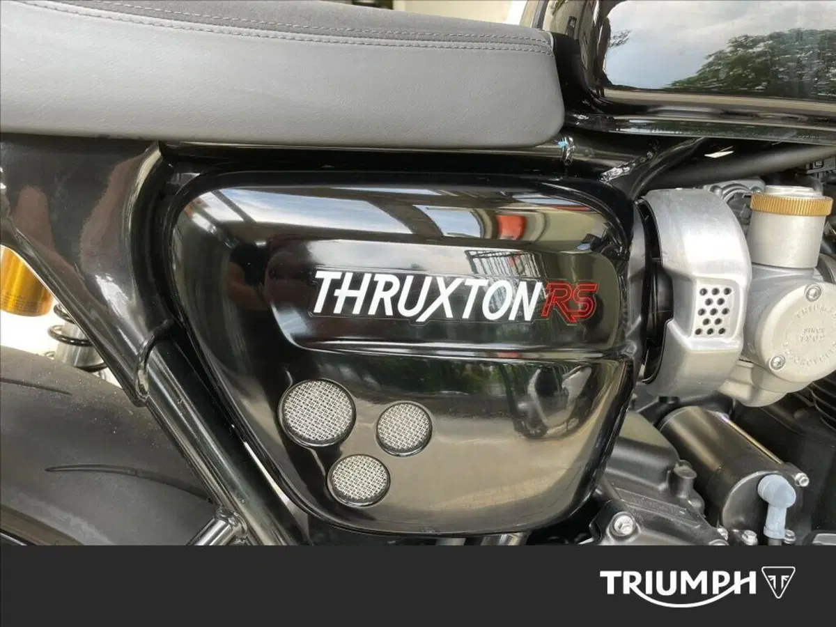 Triumph Thruxton RS (2020 - 25) (8)