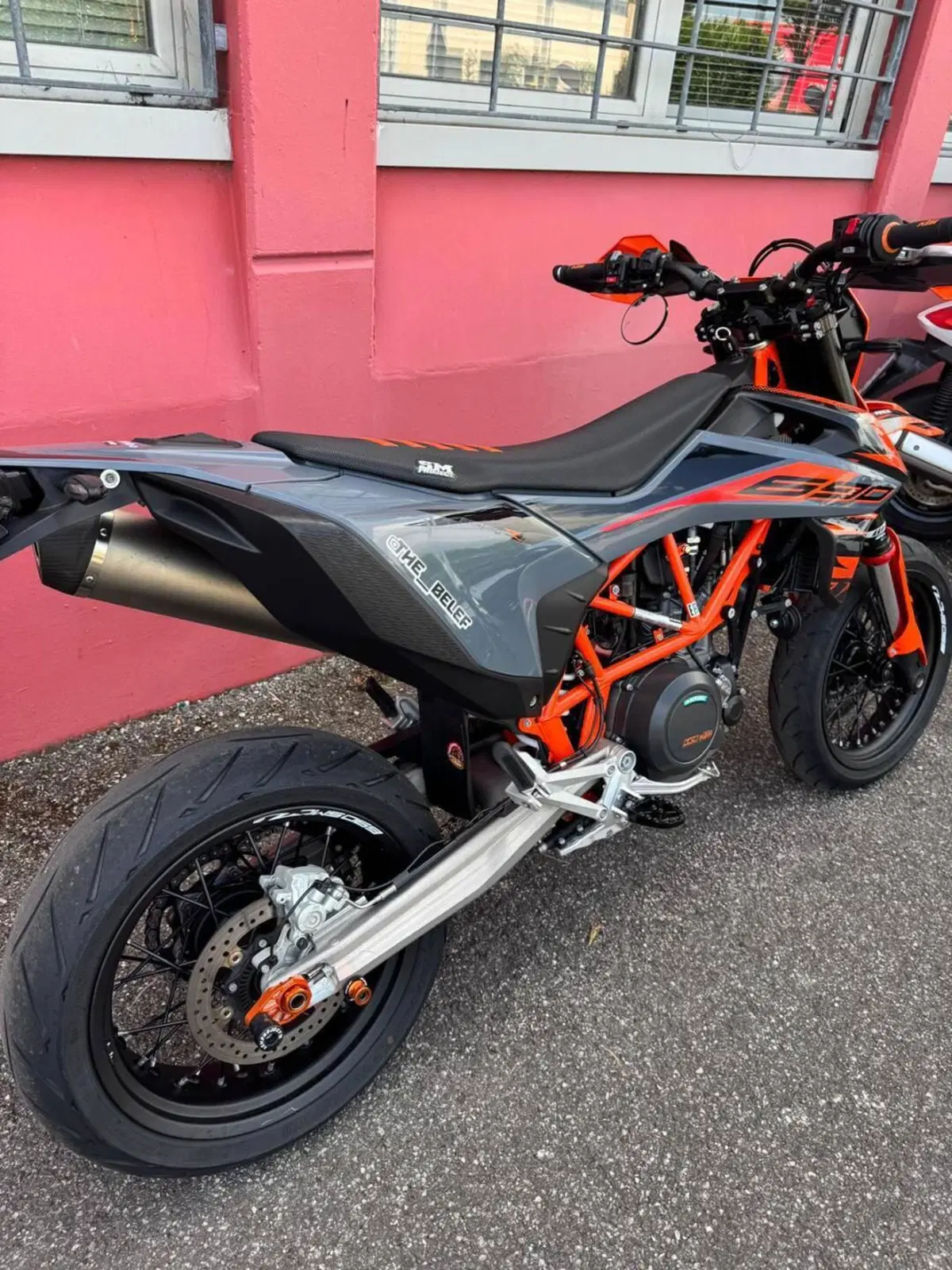 KTM 690 SMC R (2021 - 22) (3)