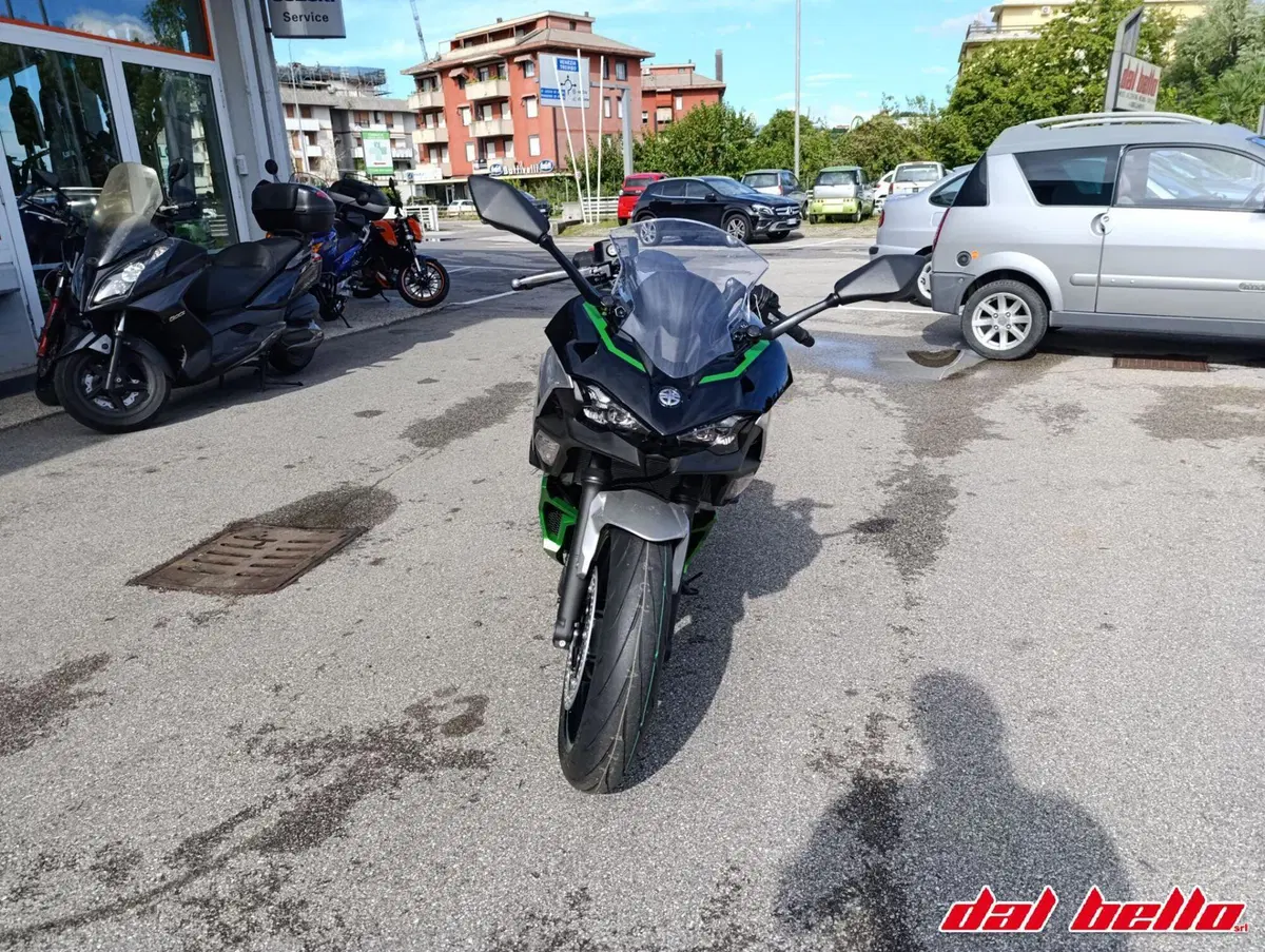 Kawasaki Ninja 7 Hybrid (2024 - 26) (2)