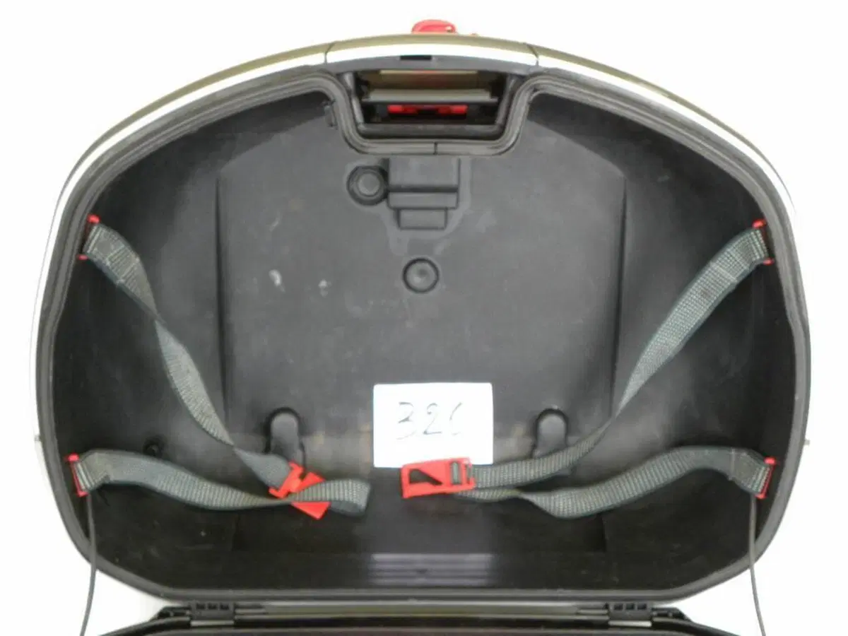 Bauletto GIVI Maxia 52 l. (7)