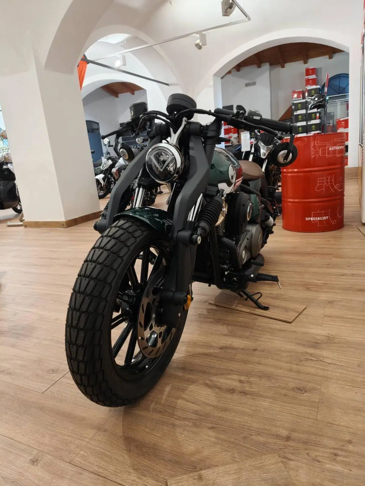 Benda Motorcycles Napoleon Bob 250 (2025 - 26) (2)