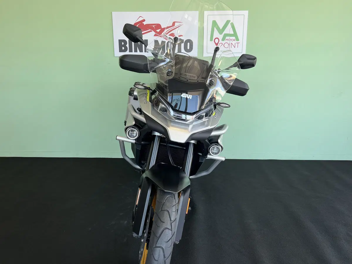CFMOTO 800MT Sport (2022 - 26) (3)