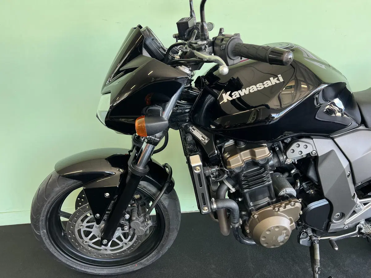 Kawasaki Z 750 (2003 - 06) (16)