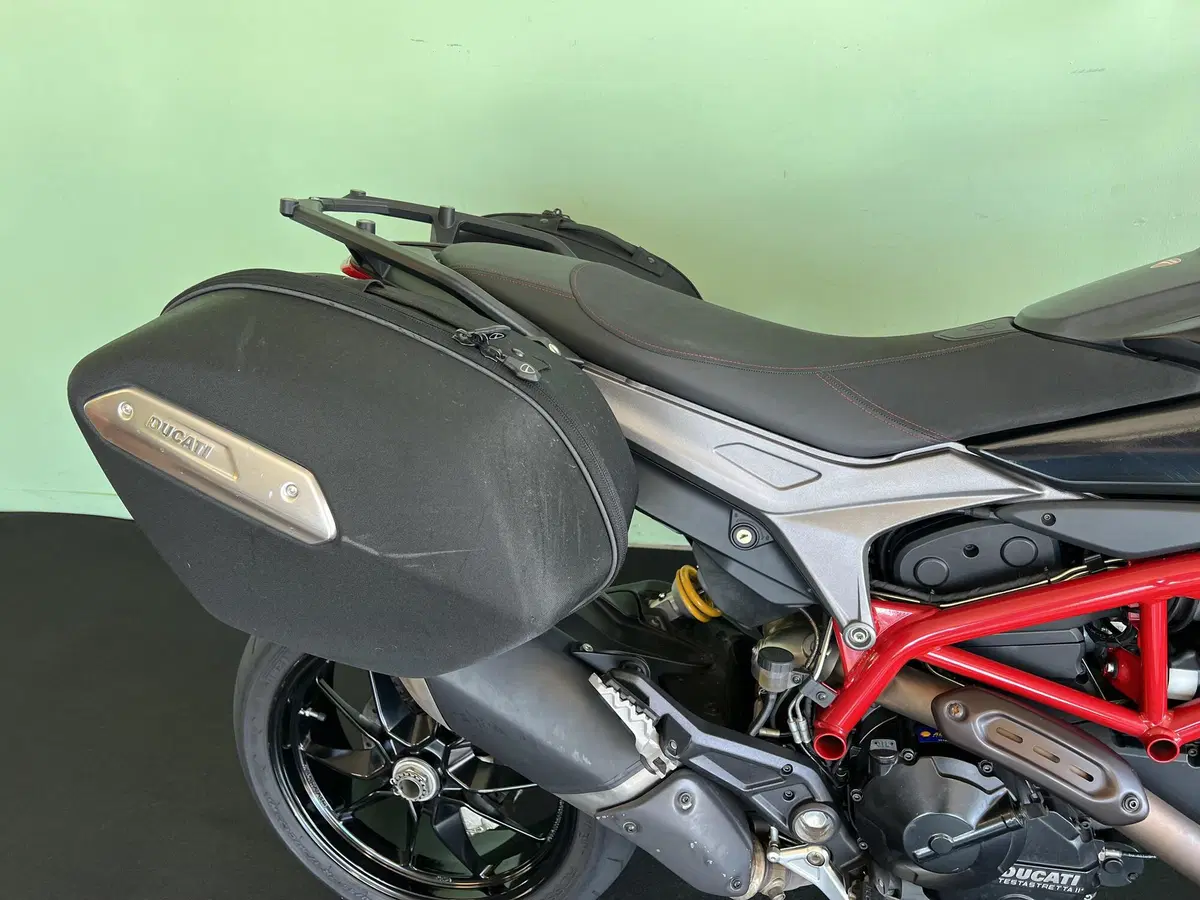 Ducati Hypermotard 821 (2013 - 15) (10)