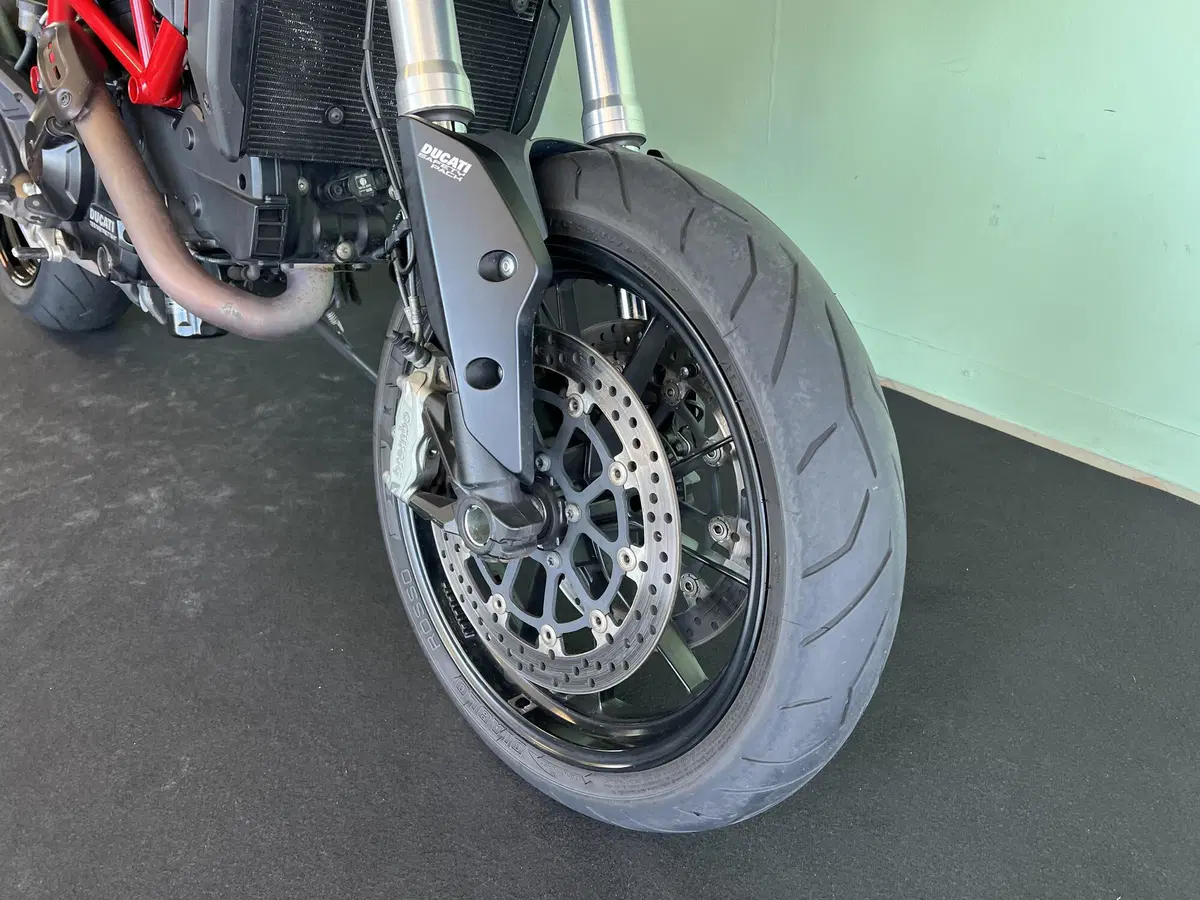 Ducati Hypermotard 821 (2013 - 15) (20)