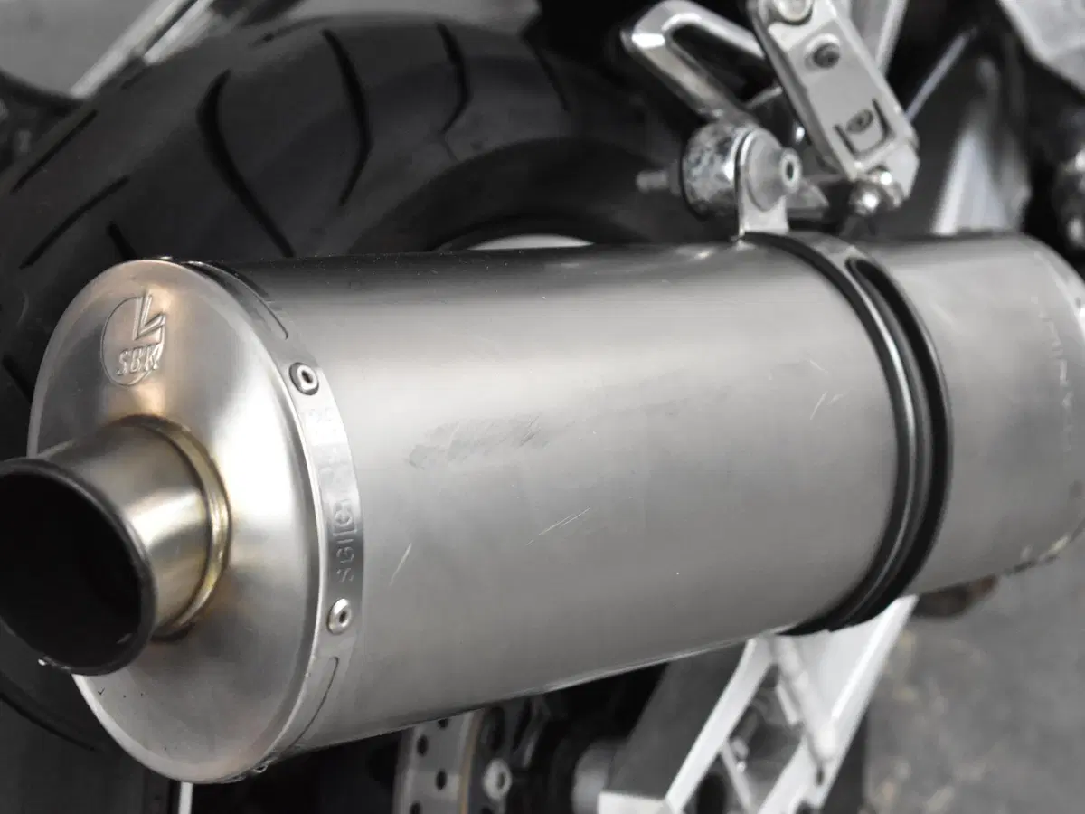 Yamaha FZ1 Fazer (2006 - 16) (8)