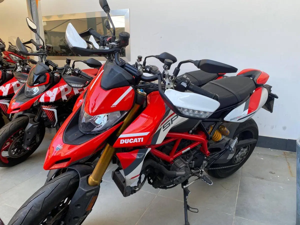 Ducati Hypermotard 950 SP (2022 - 25) (3)