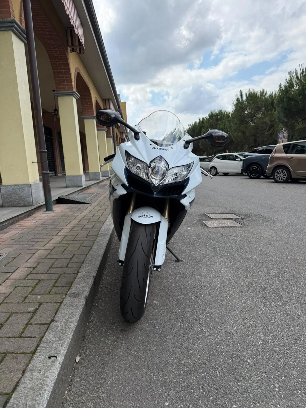 Suzuki GSX R 600 (2008 - 10) (4)