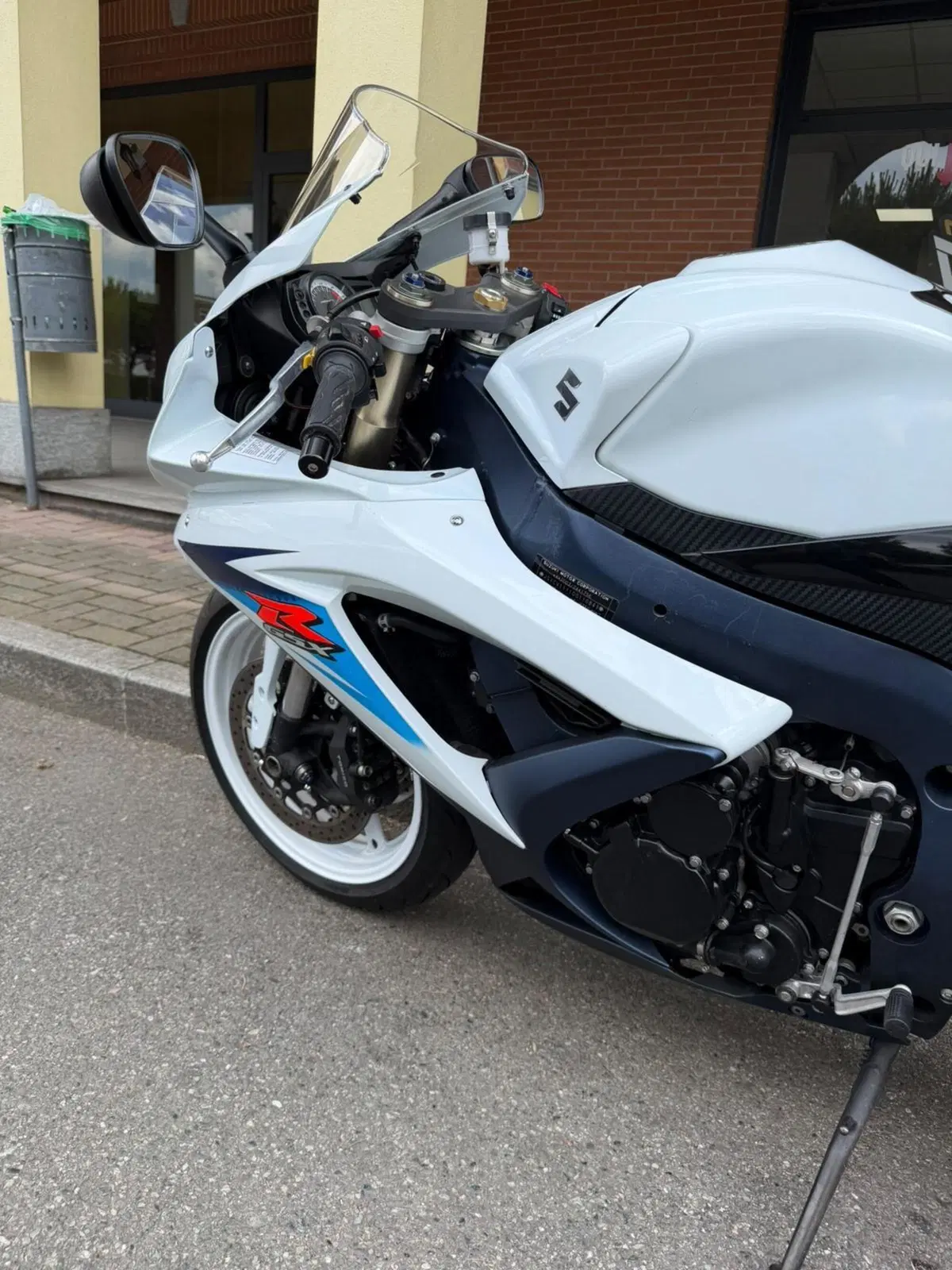 Suzuki GSX R 600 (2008 - 10) (5)