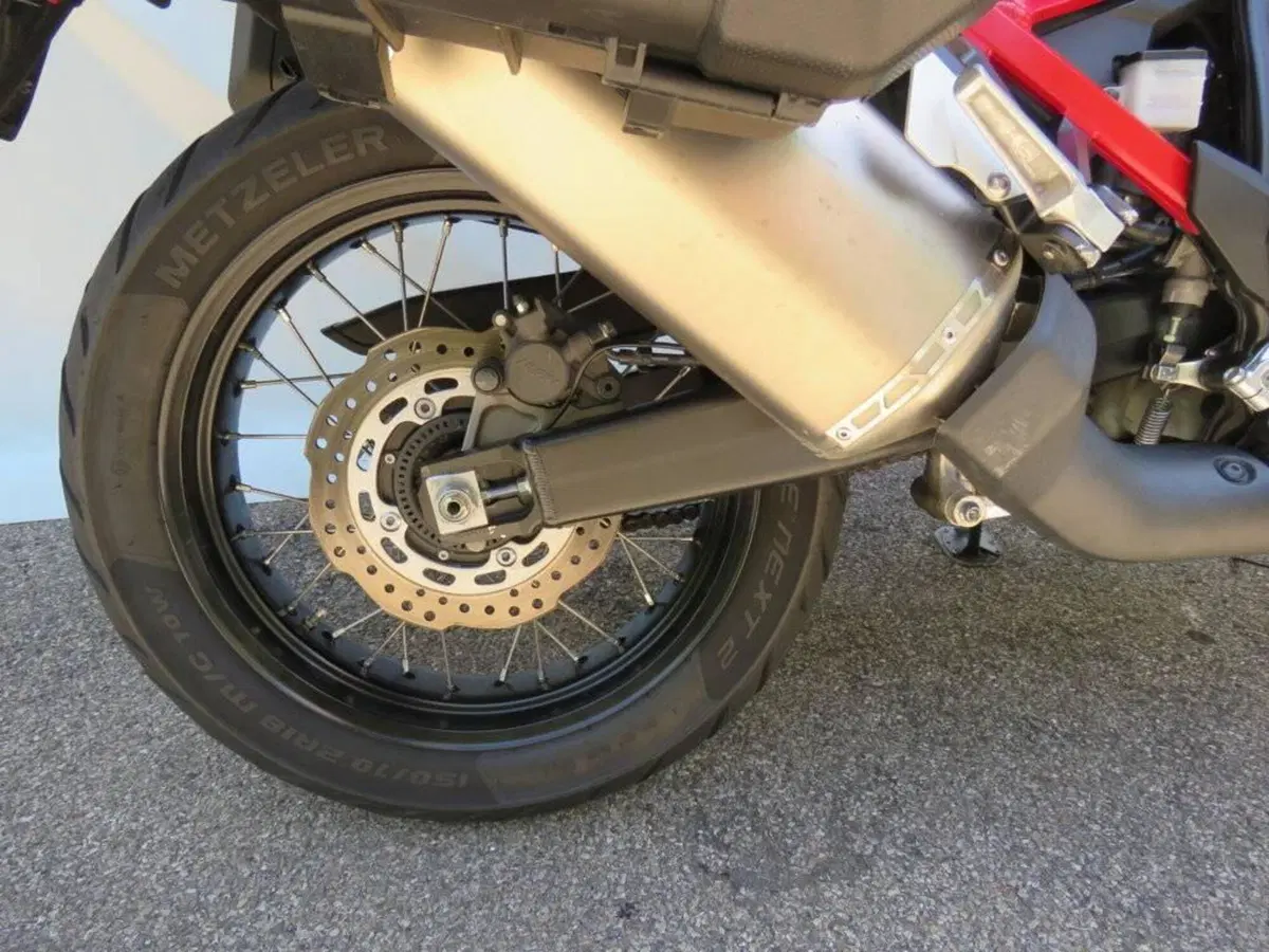 Honda Africa Twin CRF 1100L (2020 - 21) (9)