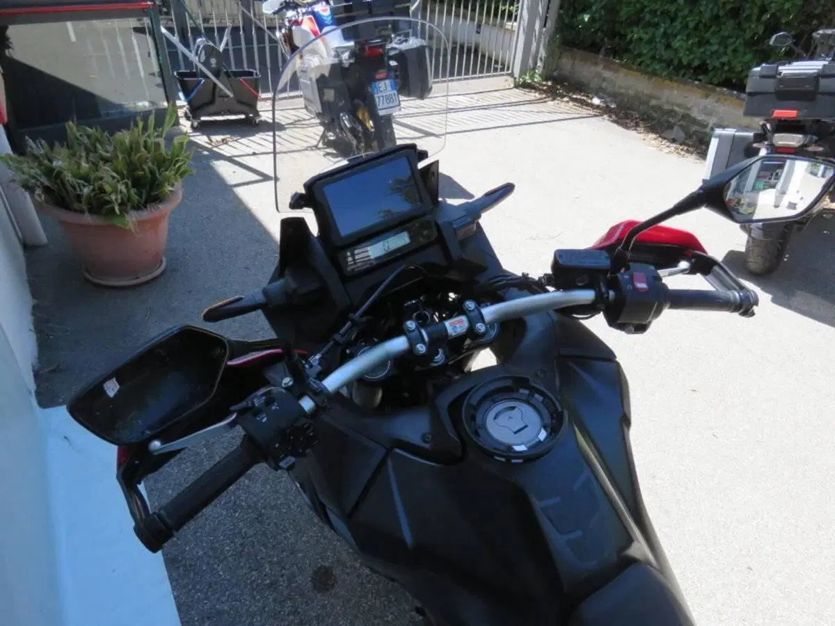 Honda Africa Twin CRF 1100L (2020 - 21) (11)