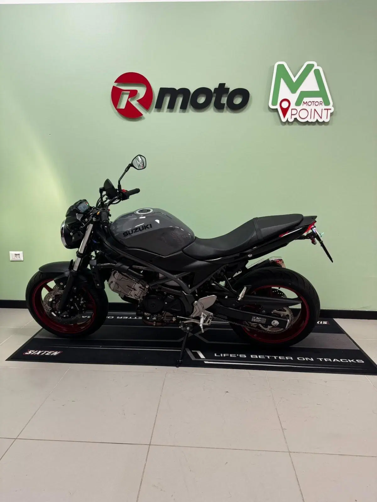 Suzuki SV650 (2021 - 24) (2)