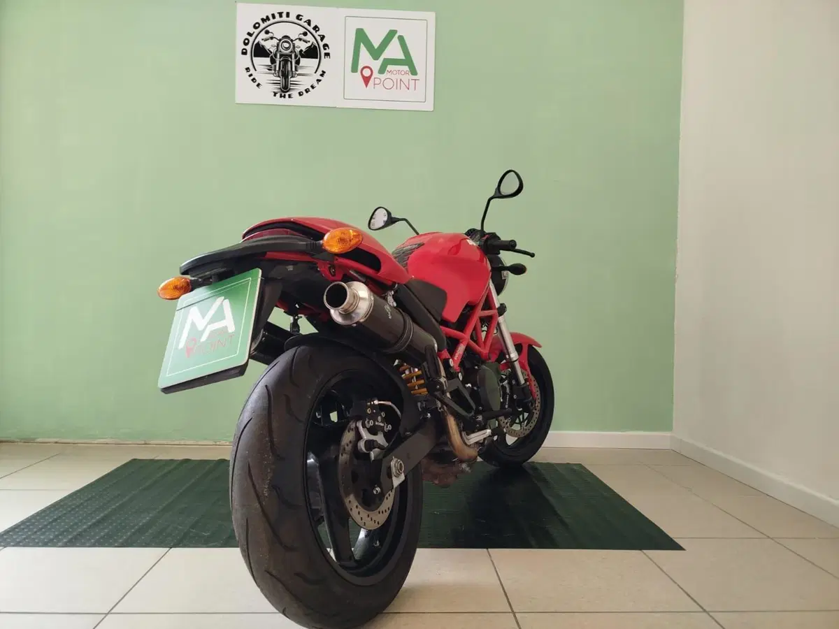 Ducati Monster 695 (2006 - 08) (2)