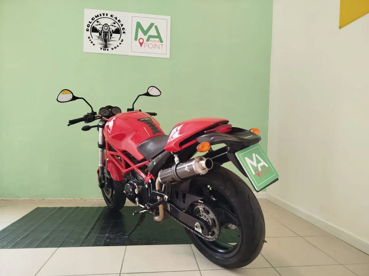 Ducati Monster 695 (2006 - 08) (3)