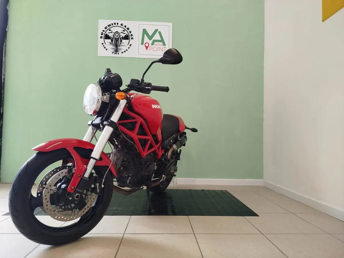 Ducati Monster 695 (2006 - 08) (4)