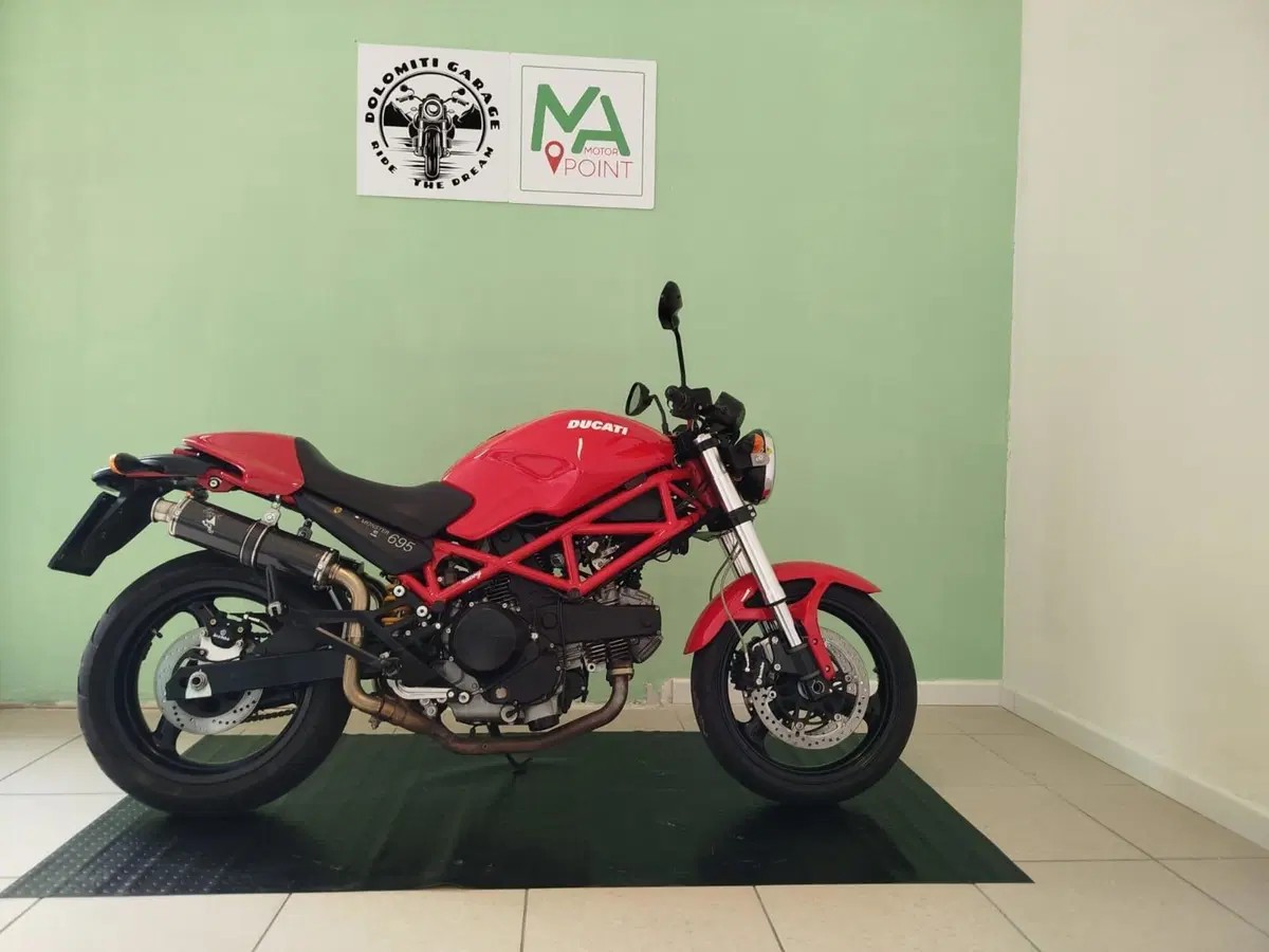 Ducati Monster 695 (2006 - 08) (5)