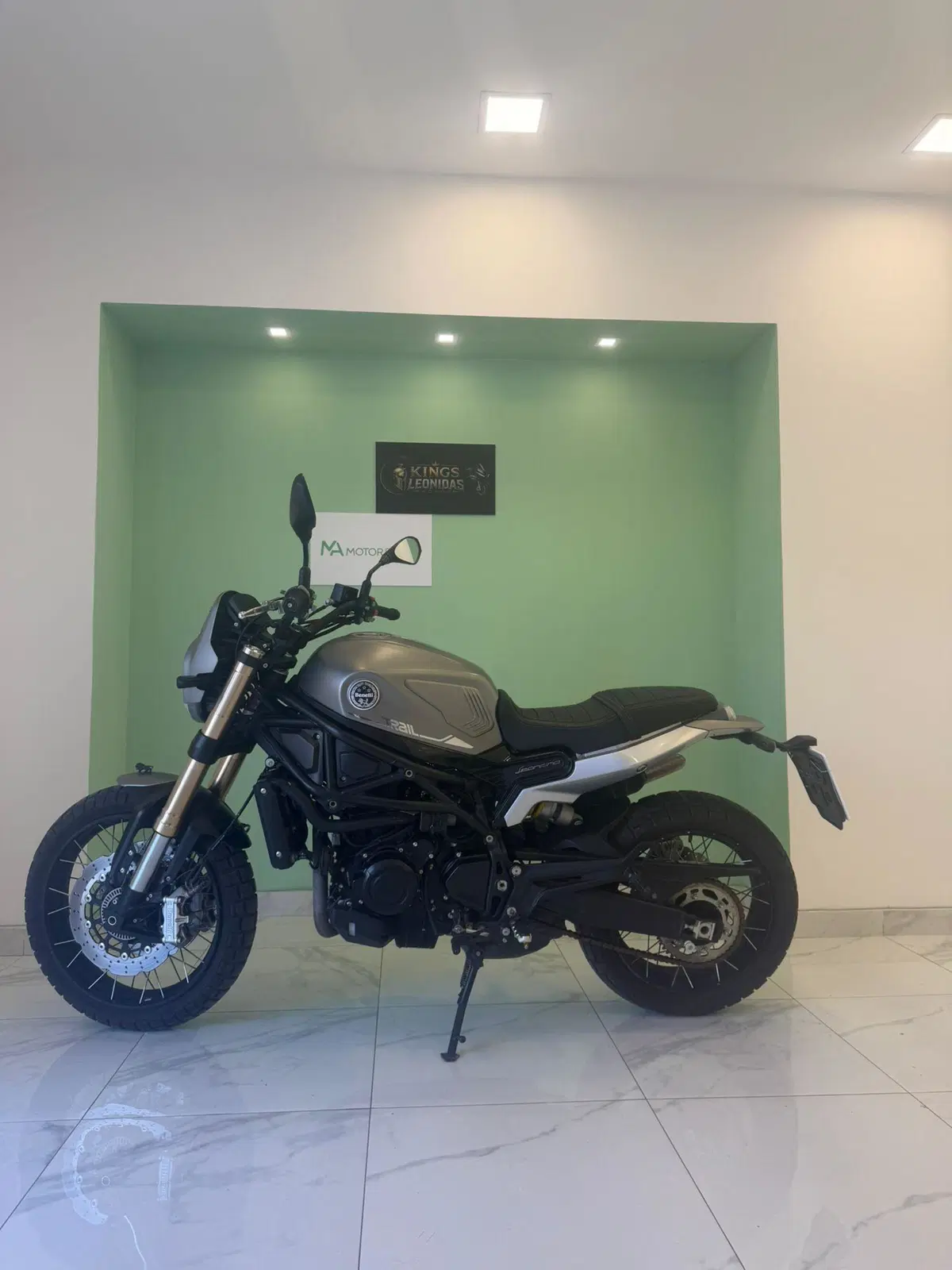 Benelli Leoncino 800 Trail (2022 - 26) (2)