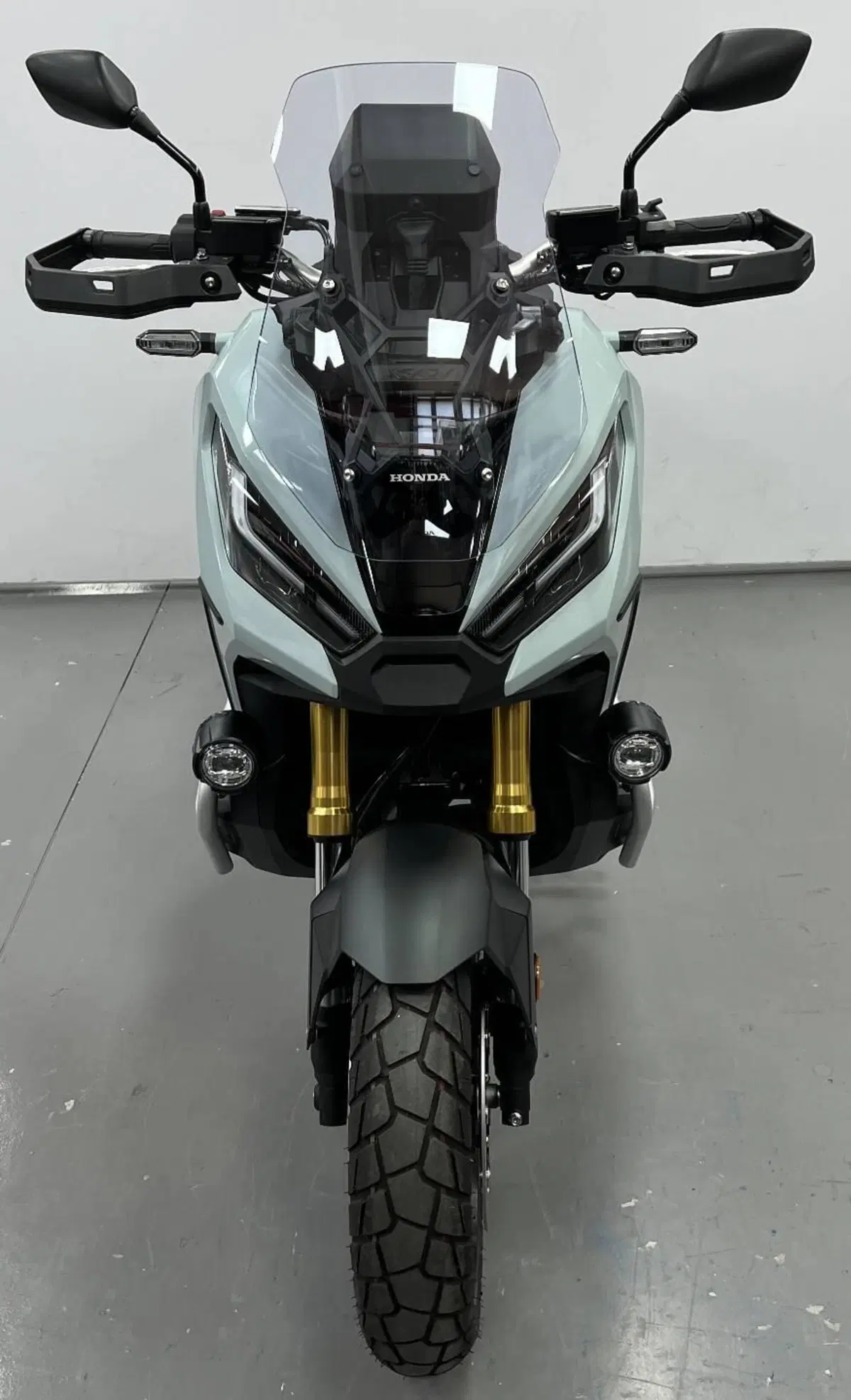 Honda X-ADV 750 DCT (2021 - 24) (2)