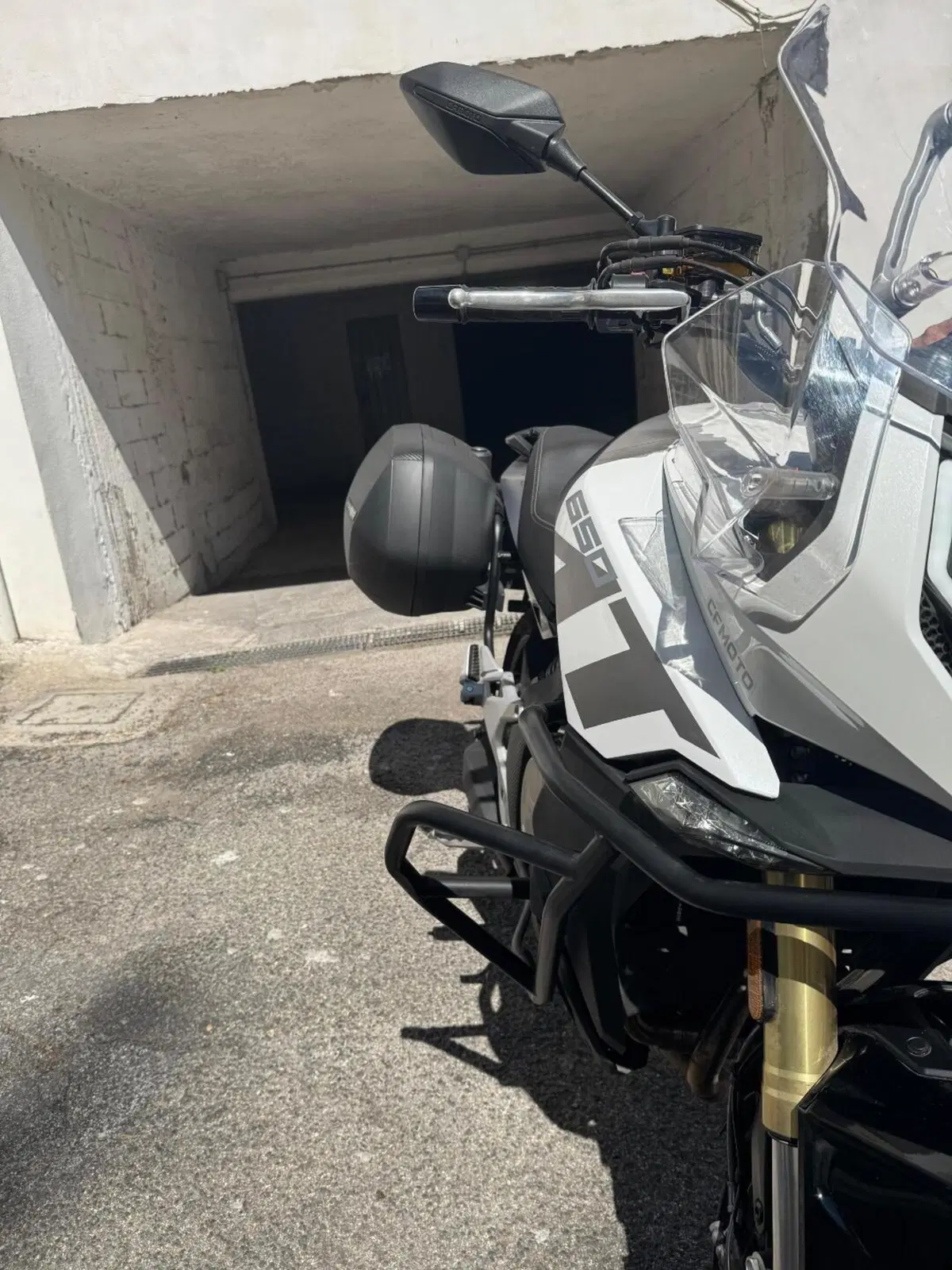 CFMOTO 650MT (2021 - 24) (7)
