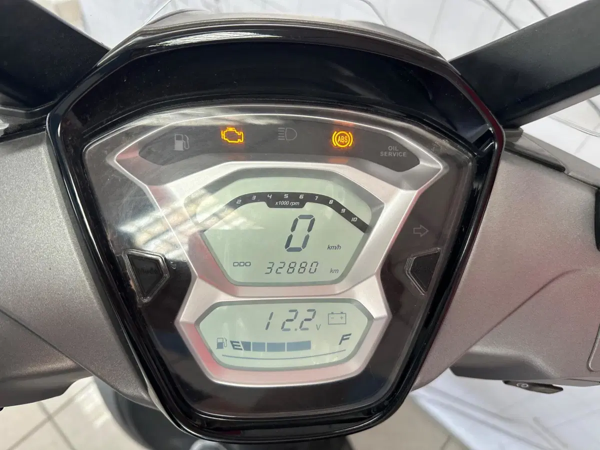 Kymco People 125i S (2020) (5)