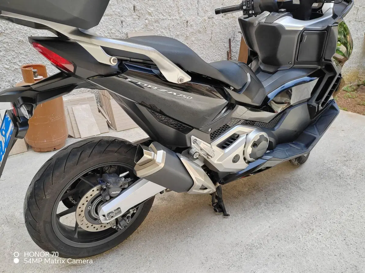 Honda Forza 750 DCT Urban (2021 - 24) (6)