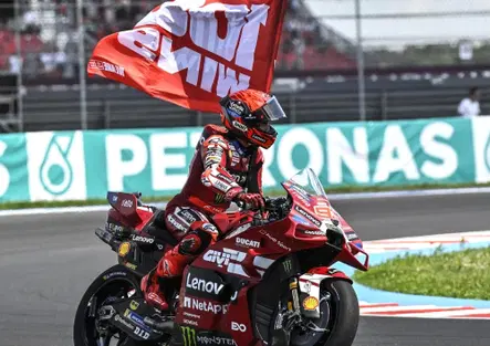 La MotoGP non ha festeggiato le 100 vittorie di Marc Márquez, ci credereste?