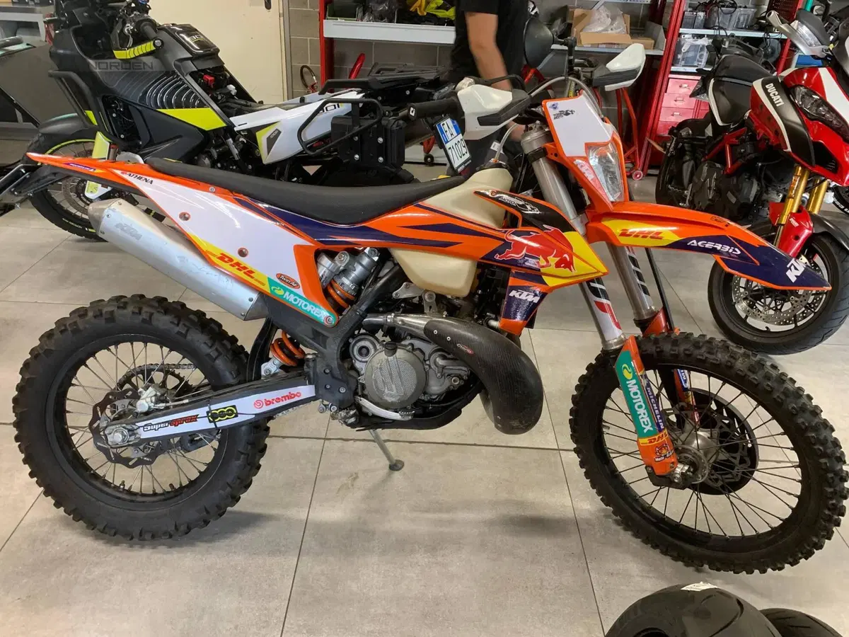 KTM 250 EXC TPI (2022) (8)