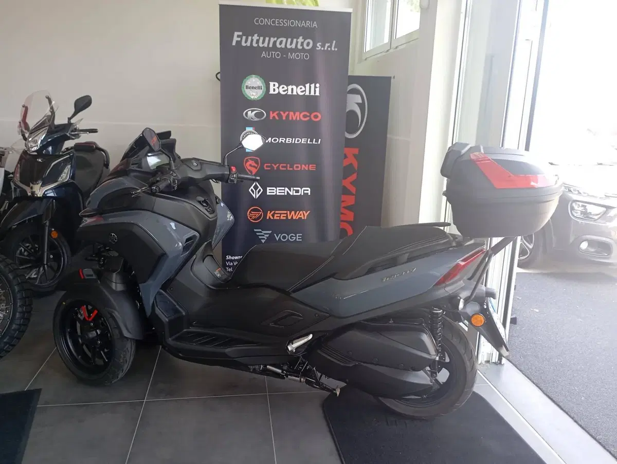 Yamaha Tricity 300 (2025 - 26)