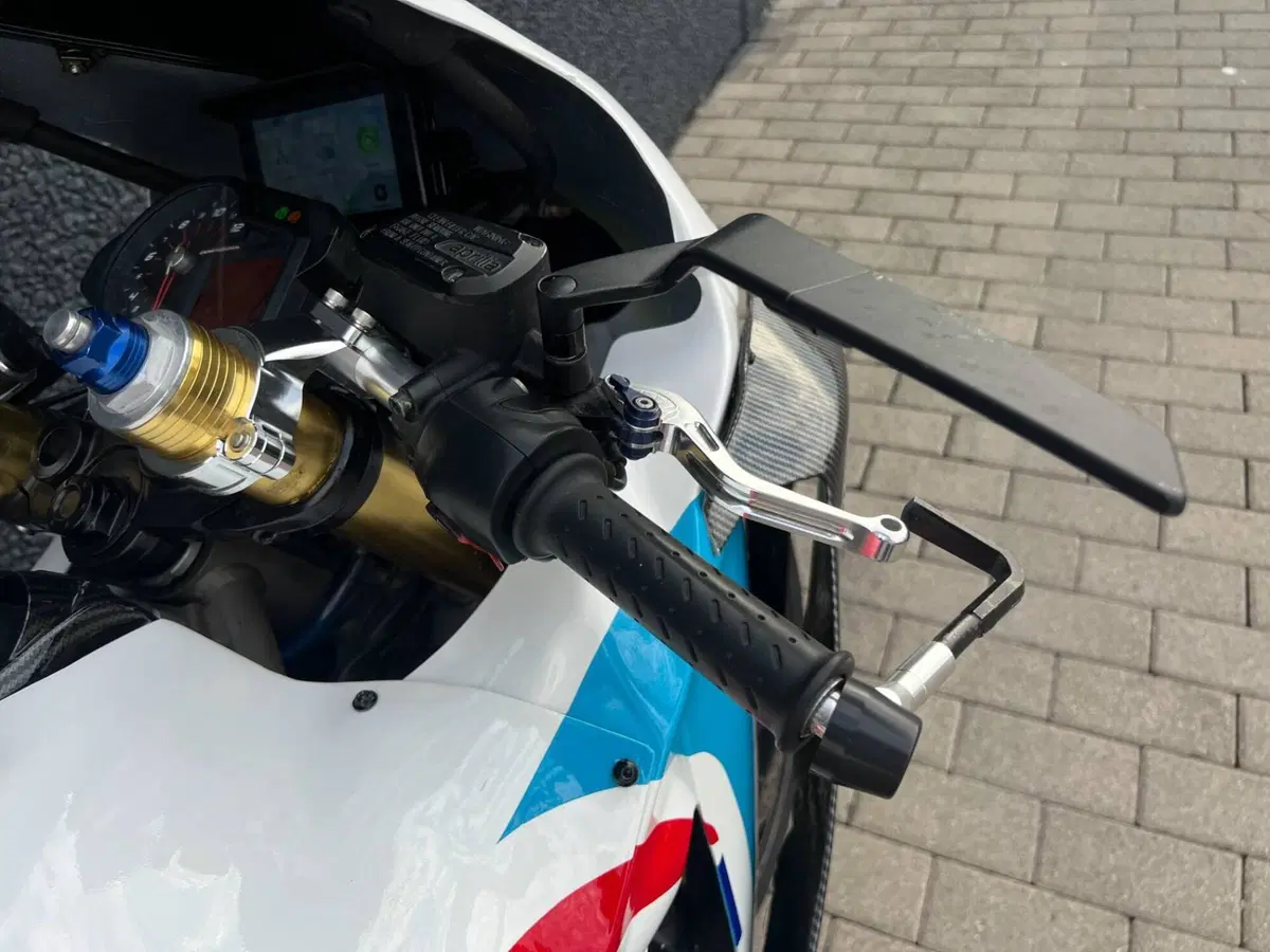 Aprilia Dorsoduro 750 (2009 - 14) (11)