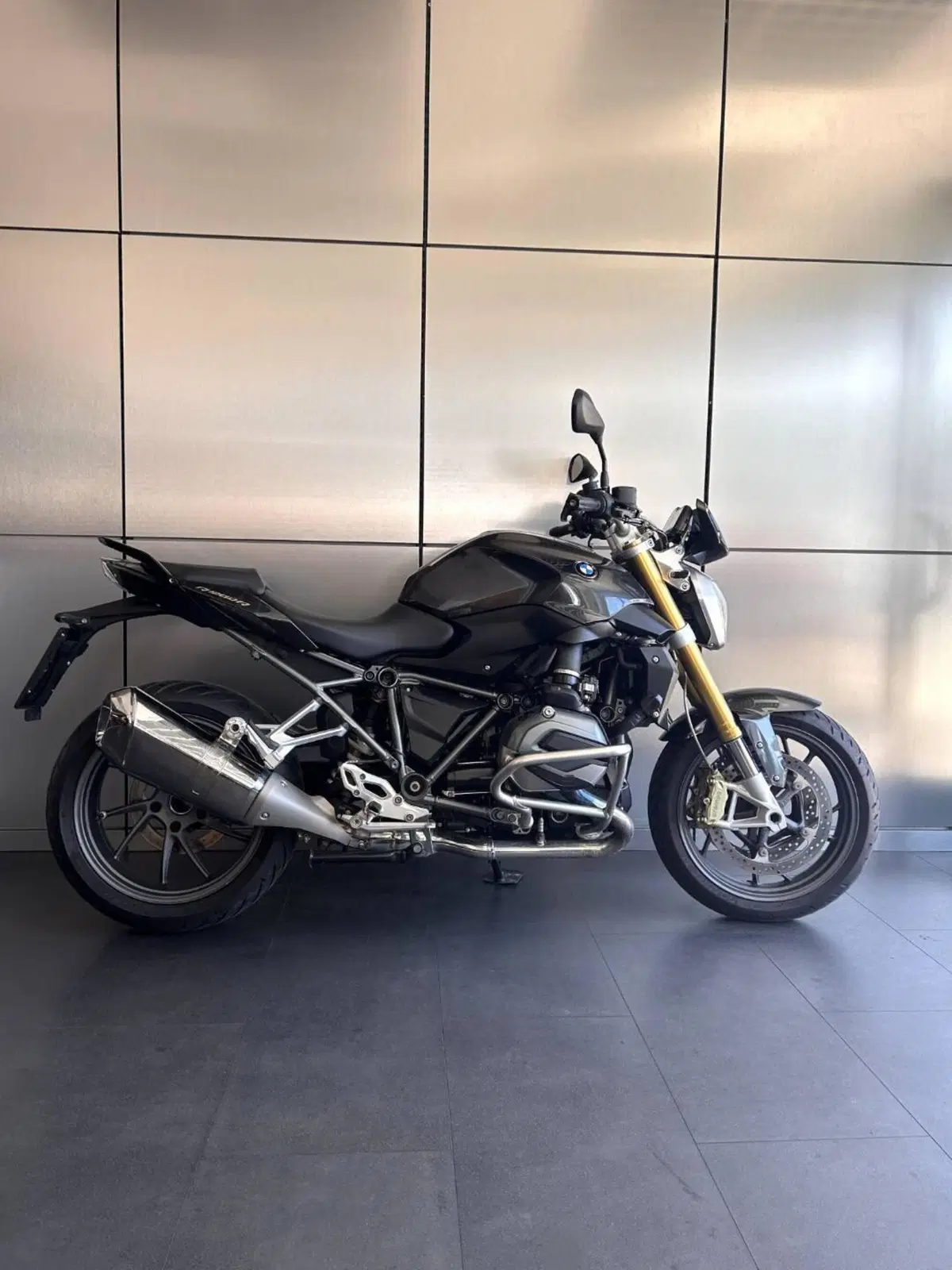 Bmw R 1200 R (2015 - 16)