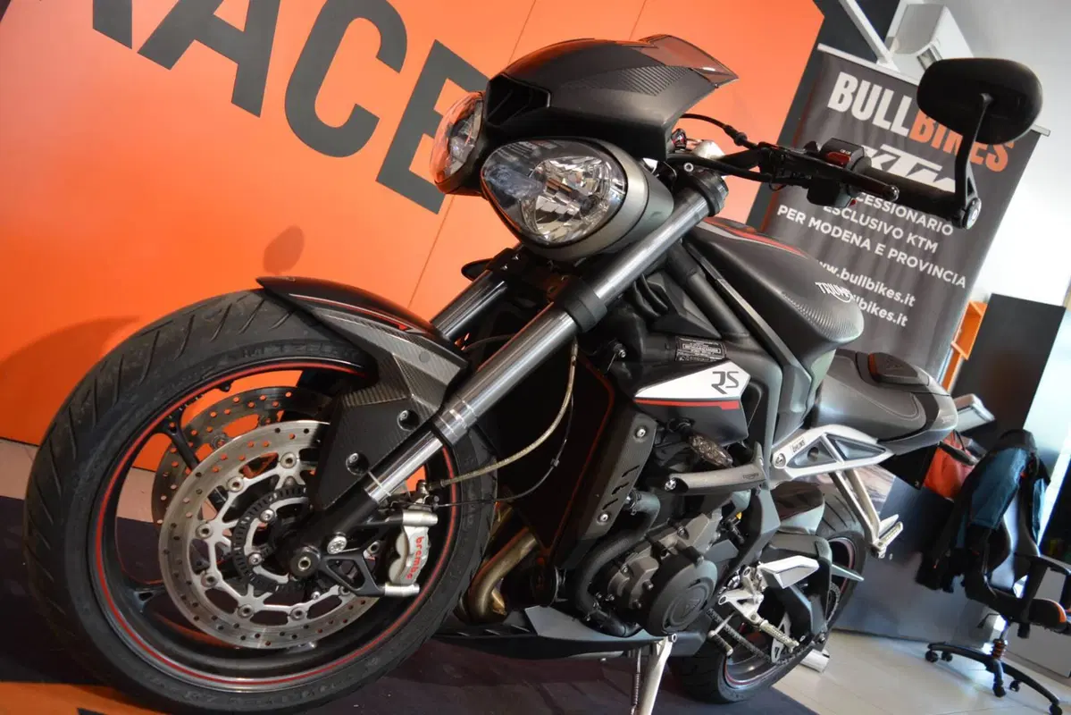Triumph Street Triple RS (2017 - 19) (5)