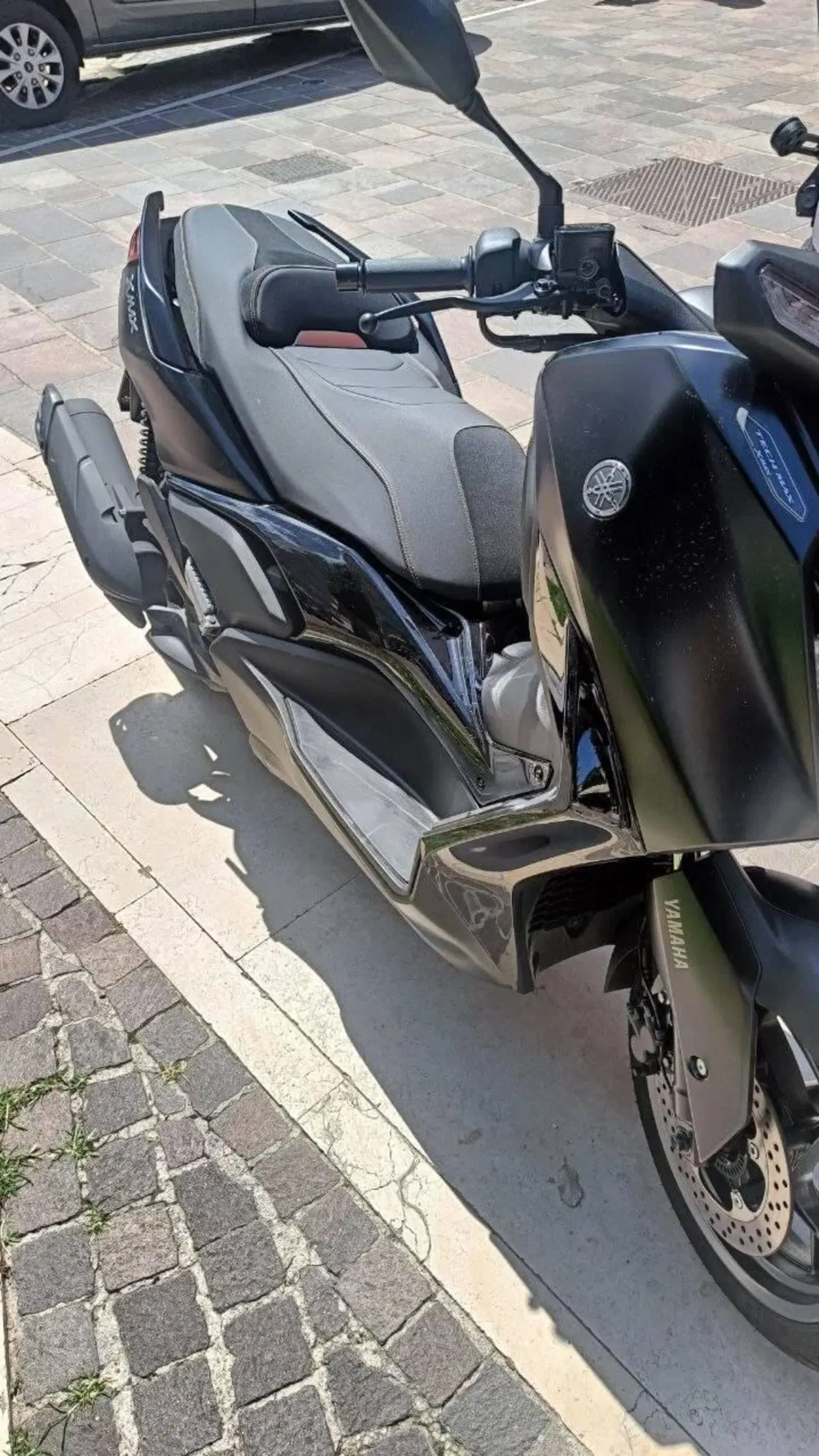 Yamaha X-Max 125 Tech Max (2021 - 24) (3)
