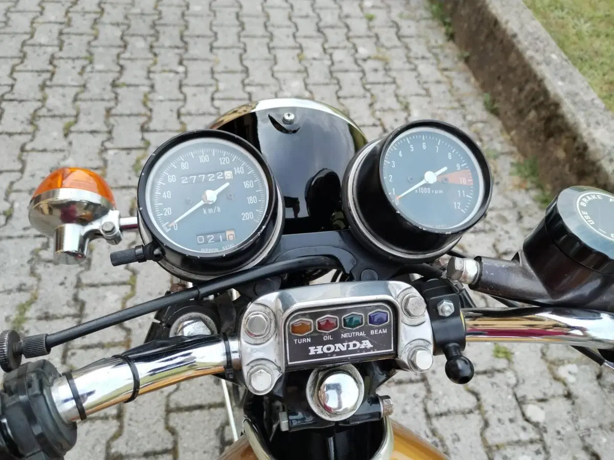 Honda Cb four (8)