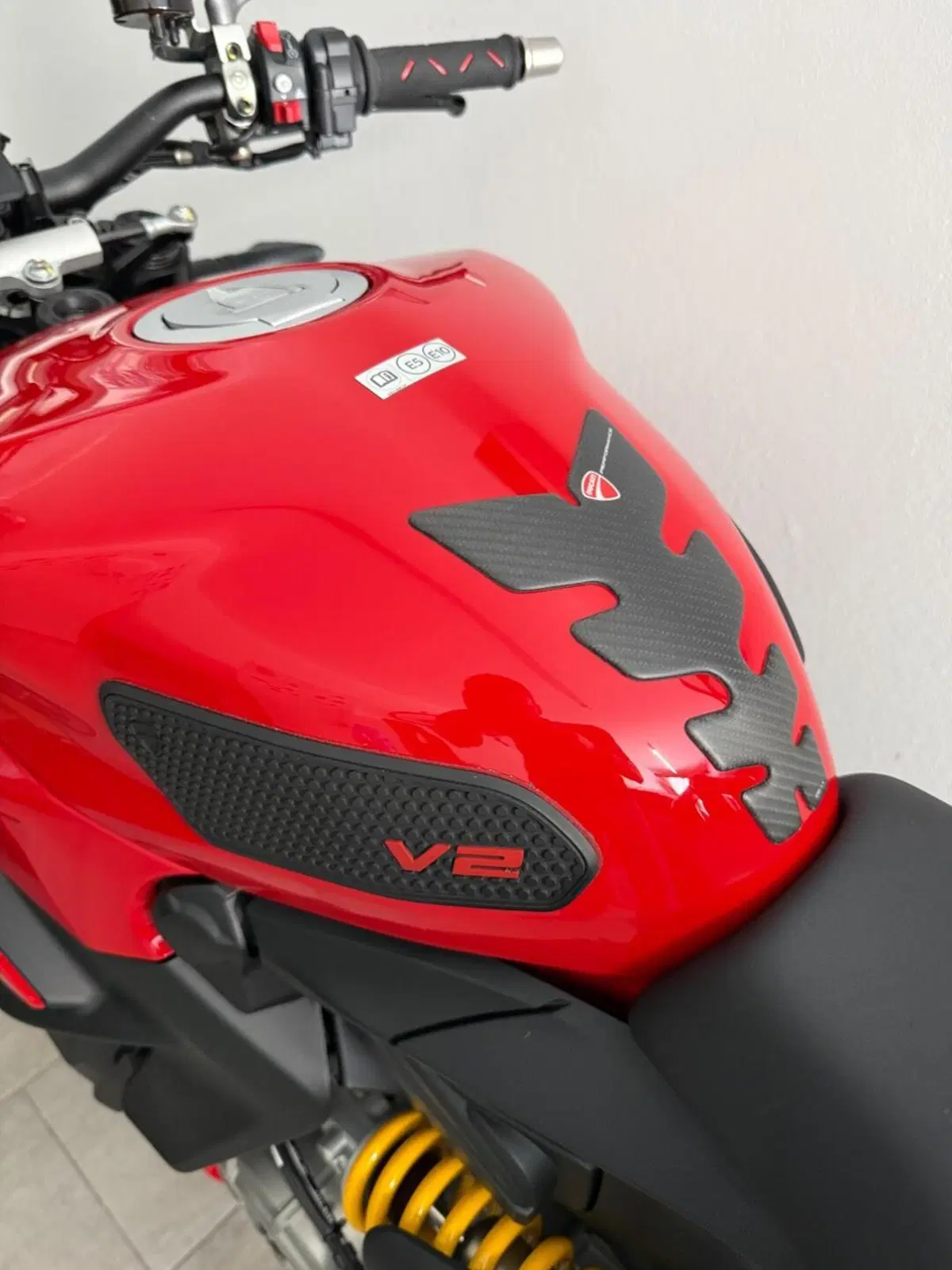 Ducati Streetfighter V2 (2022 - 24) (7)