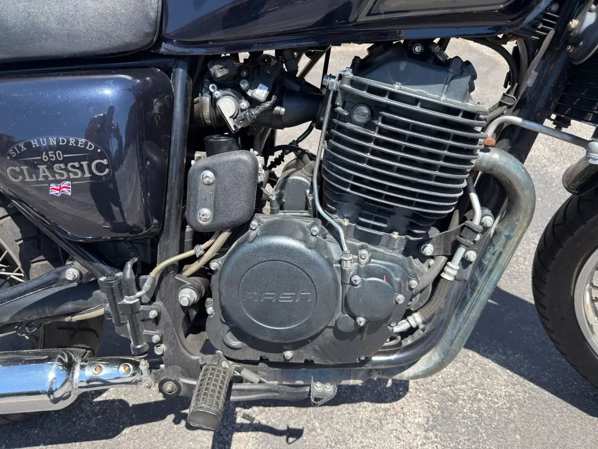 Mash Italia Six Hundred 650 (2021 - 25) (8)