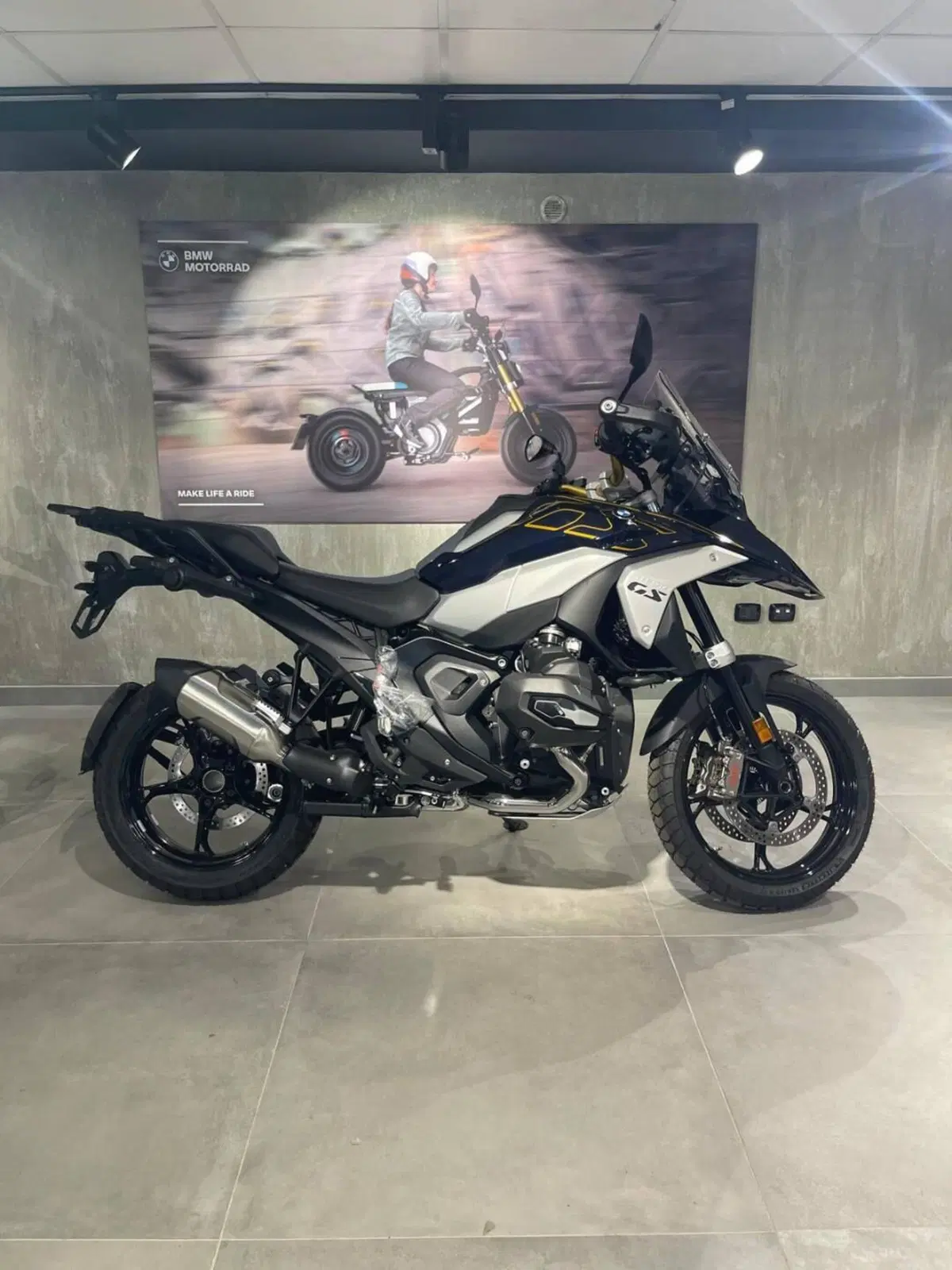 Bmw R 1300 GS Option 719 Tramuntana (2023 - 26) (2)