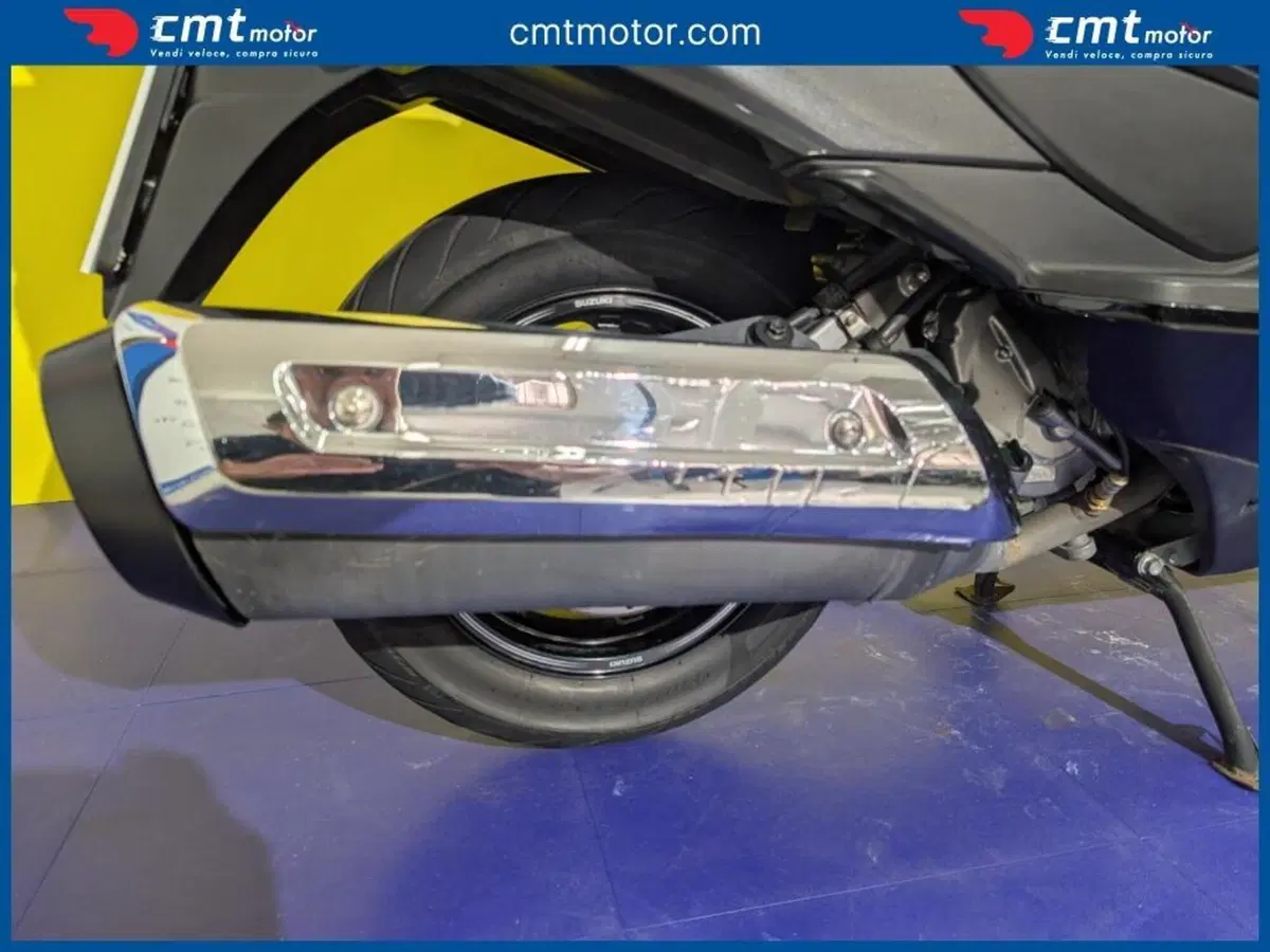 Suzuki Burgman AN 400 Lux ABS (2012 - 17) (12)