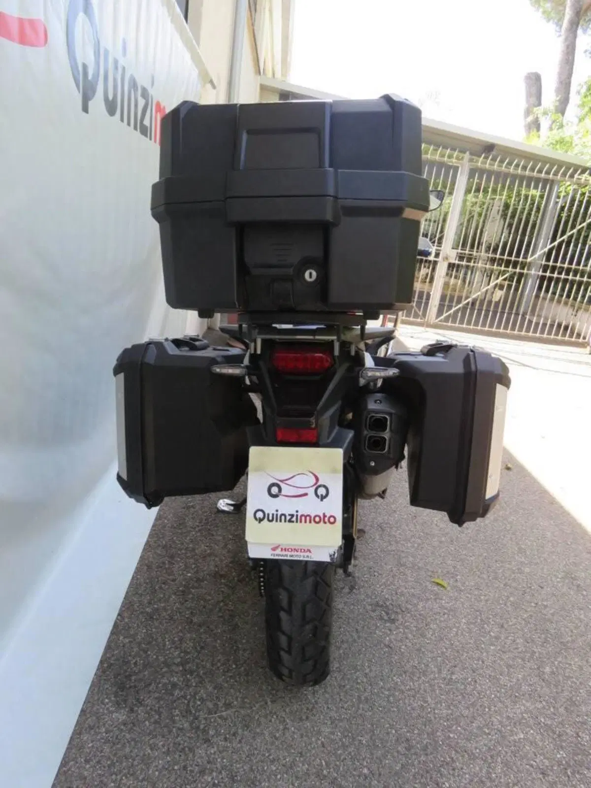 Honda Africa Twin CRF 1000L (2016 - 17) (4)