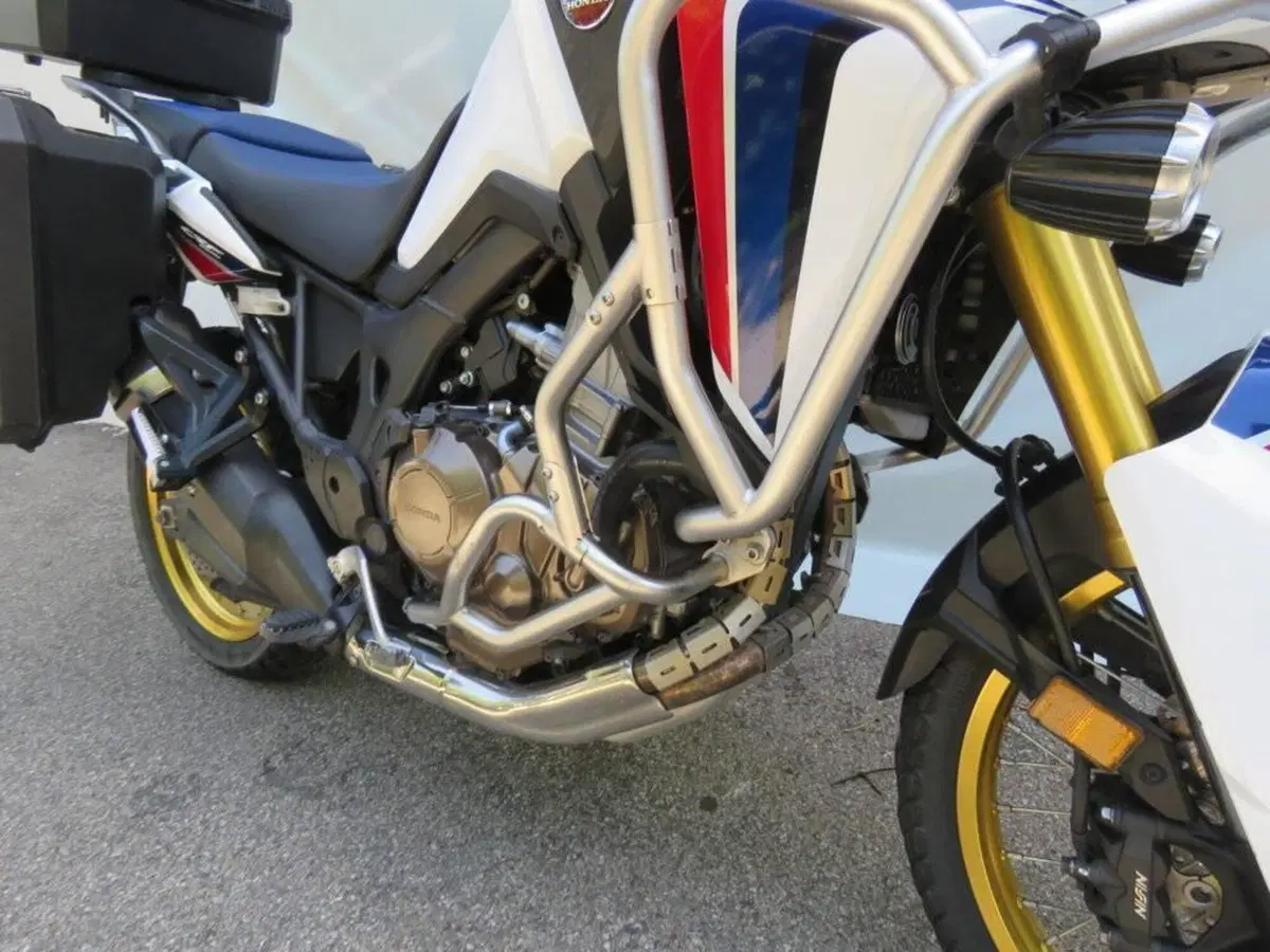 Honda Africa Twin CRF 1000L (2016 - 17) (8)