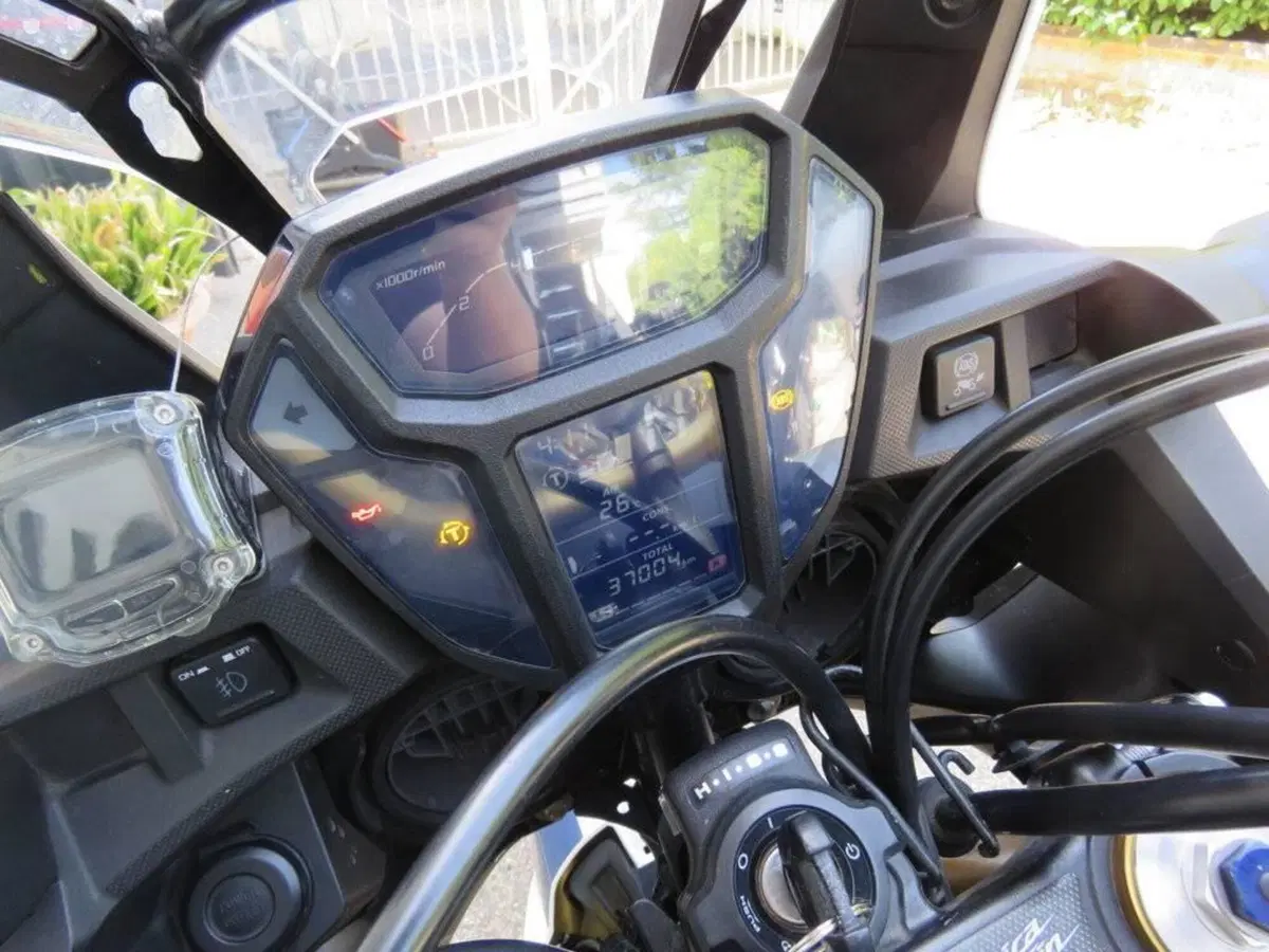 Honda Africa Twin CRF 1000L (2016 - 17) (13)
