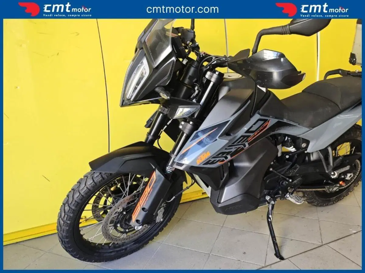 KTM 890 Adventure (2022) (6)