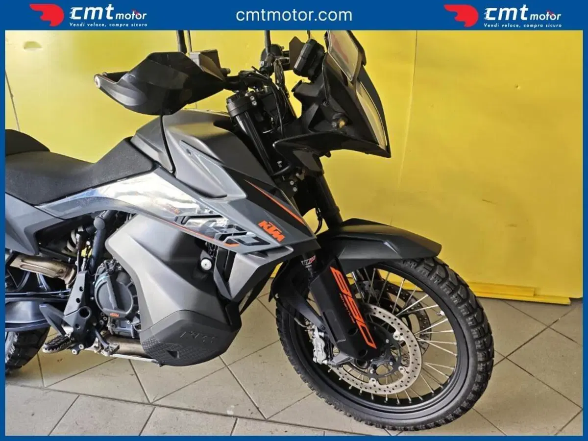 KTM 890 Adventure (2022) (8)