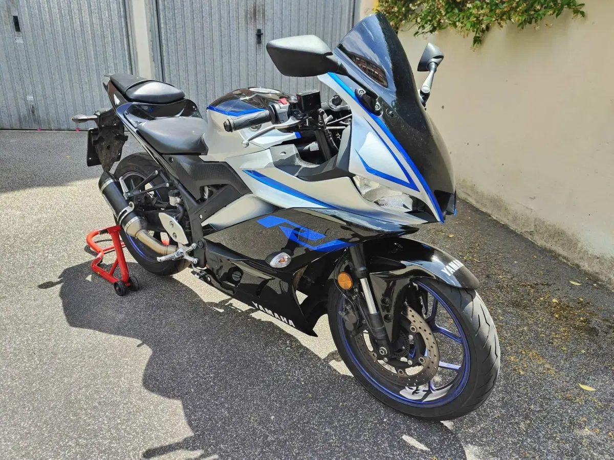 Yamaha YZF R3 (2021 - 24)