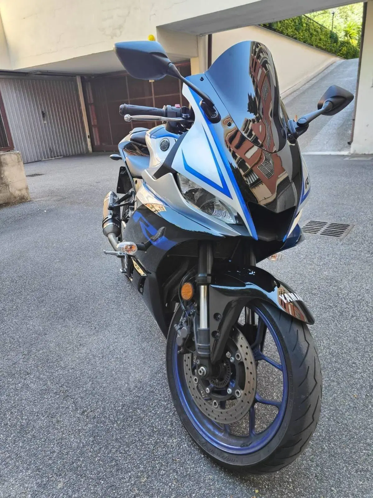 Yamaha YZF R3 (2021 - 24) (2)