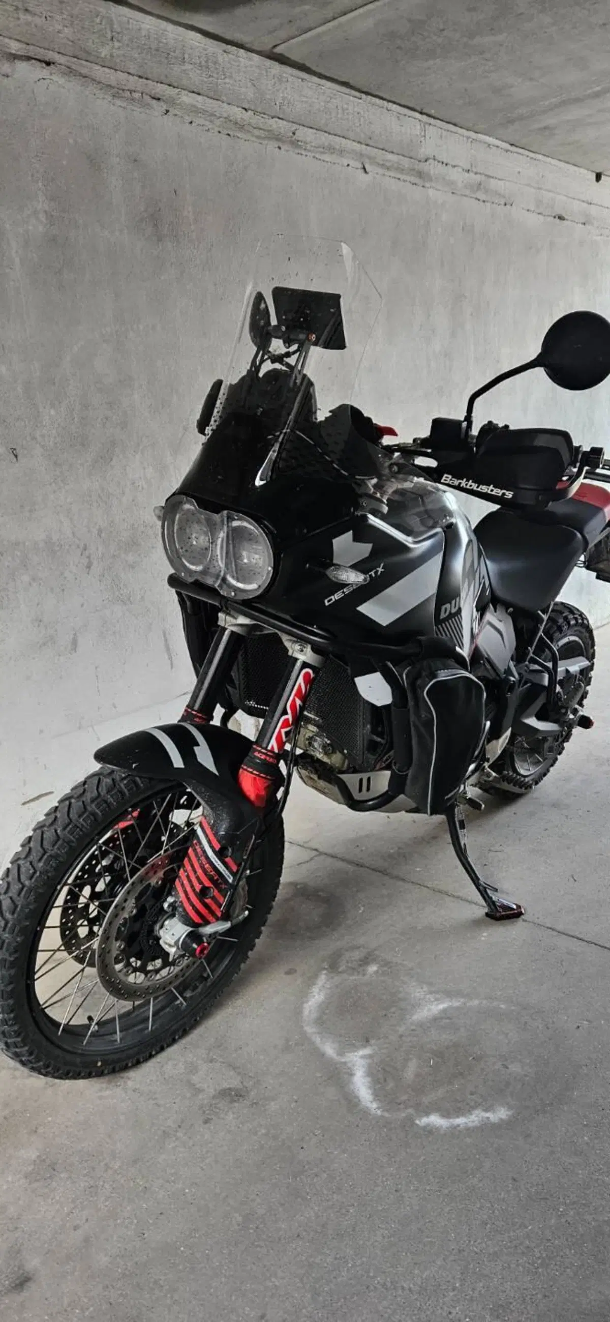 Ducati DesertX (2022 - 25) (6)