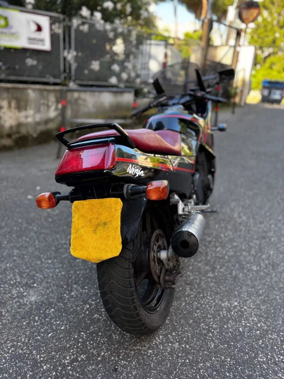 Kawasaki Gpx 750 R Ninja (3)