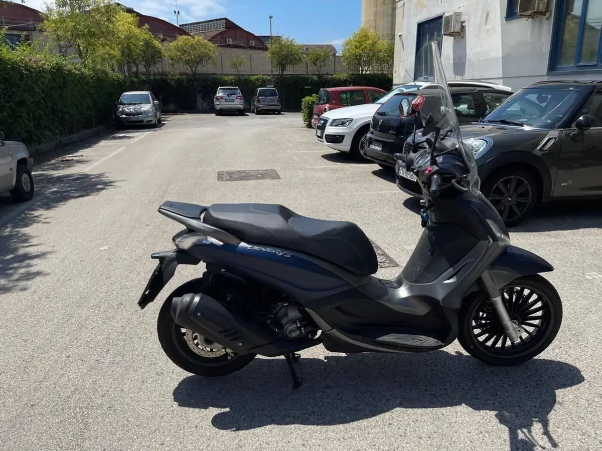 Piaggio Beverly 300 S i.e. ABS-ASR (2016 - 20) (4)