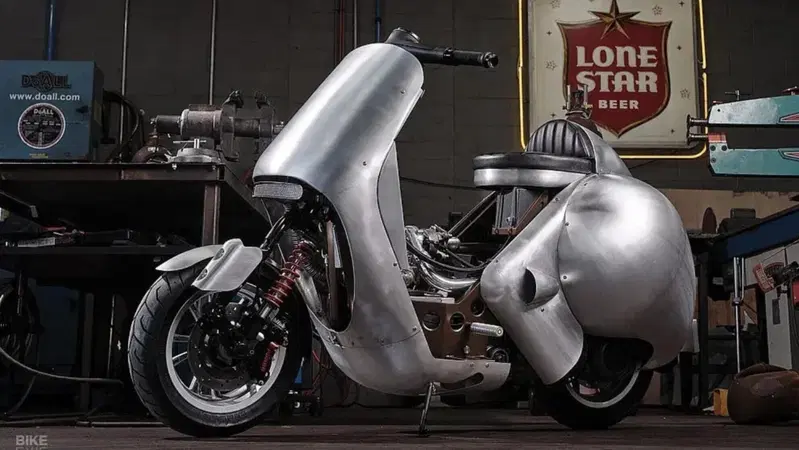 Vespa GT 200 Turbo: lo scooter custom all&rsquo;ennesima potenza