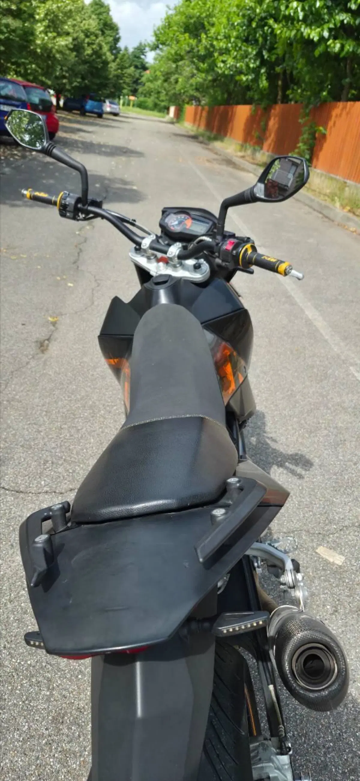 KTM 690 Supermoto (2007 - 12) (4)