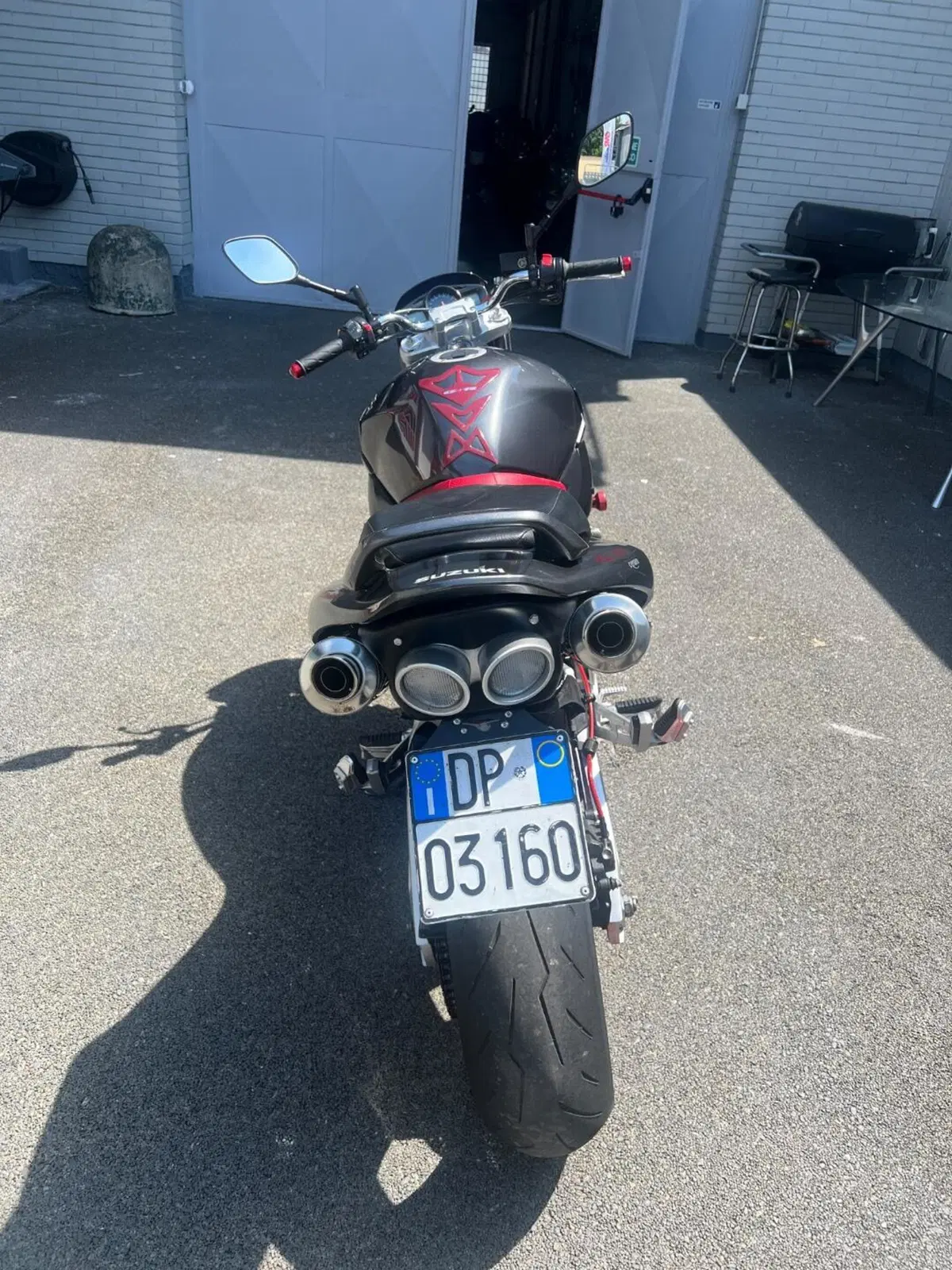 Suzuki GSR 600 (2006 - 11) (4)